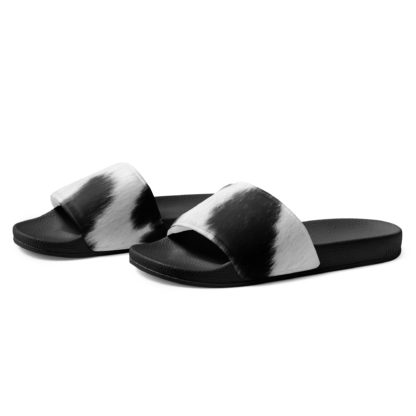 Men’s cow print slides - Image 3